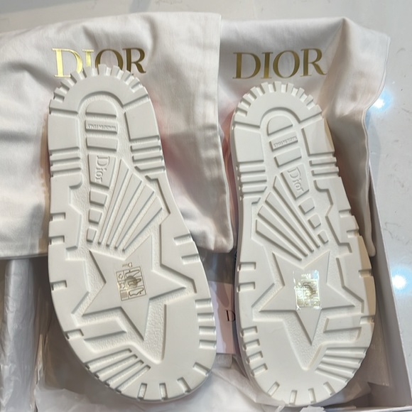 DIOR Sandal DWAY Slide 100% Authentic - Picture 2 of 10